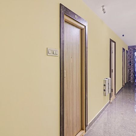 Super Hotel O Dsr Inn Near Nexus Χιντεραμπάντ Εξωτερικό φωτογραφία