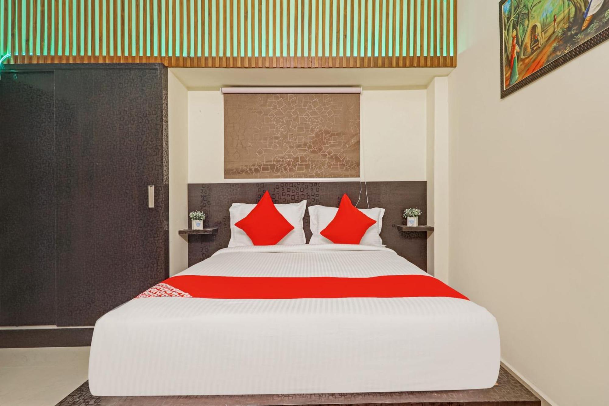 Super Hotel O Dsr Inn Near Nexus Χιντεραμπάντ Εξωτερικό φωτογραφία