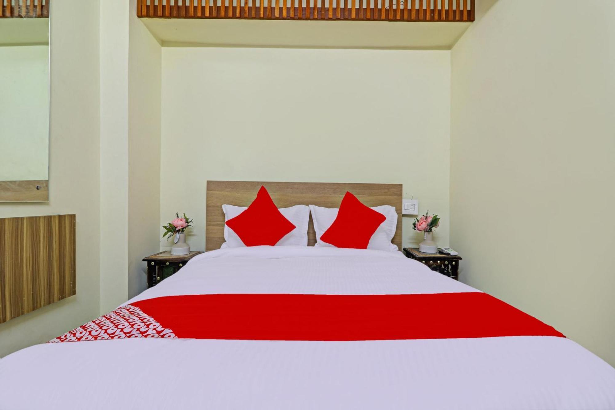 Super Hotel O Dsr Inn Near Nexus Χιντεραμπάντ Εξωτερικό φωτογραφία