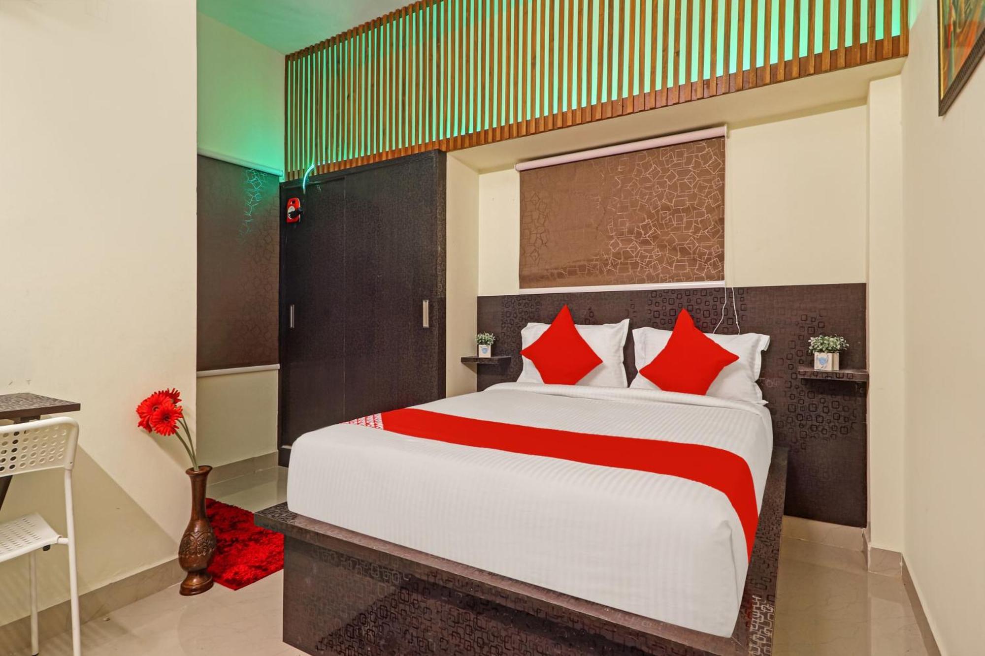 Super Hotel O Dsr Inn Near Nexus Χιντεραμπάντ Εξωτερικό φωτογραφία